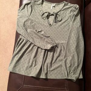 Versona Sage Green Eyelet Blouse